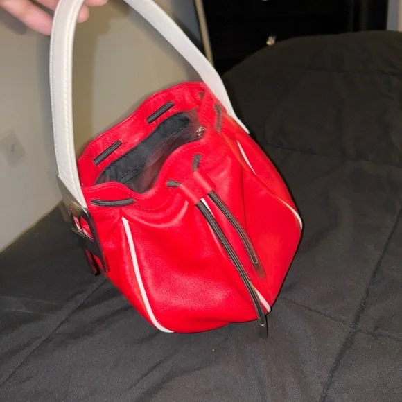 Red Bucket Bag with White Strap - Picture 2 of 3